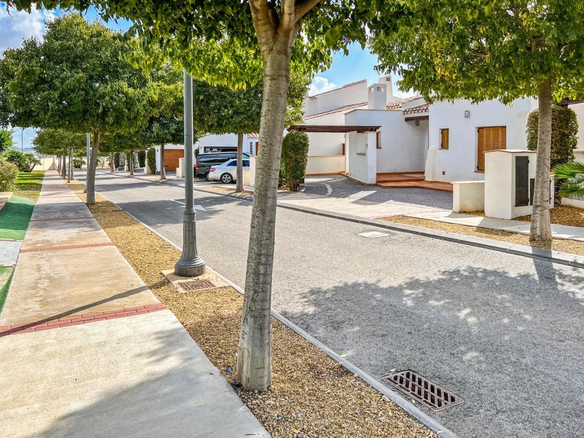 Three Bedroom Luxury Villa El Valle Golf Resort Banos y Mendigo Εξωτερικό φωτογραφία