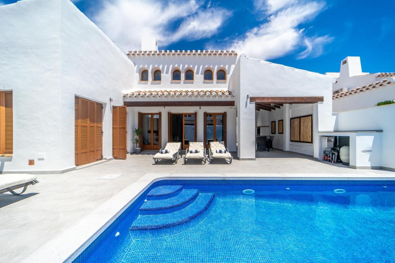 Three Bedroom Luxury Villa El Valle Golf Resort Banos y Mendigo Εξωτερικό φωτογραφία